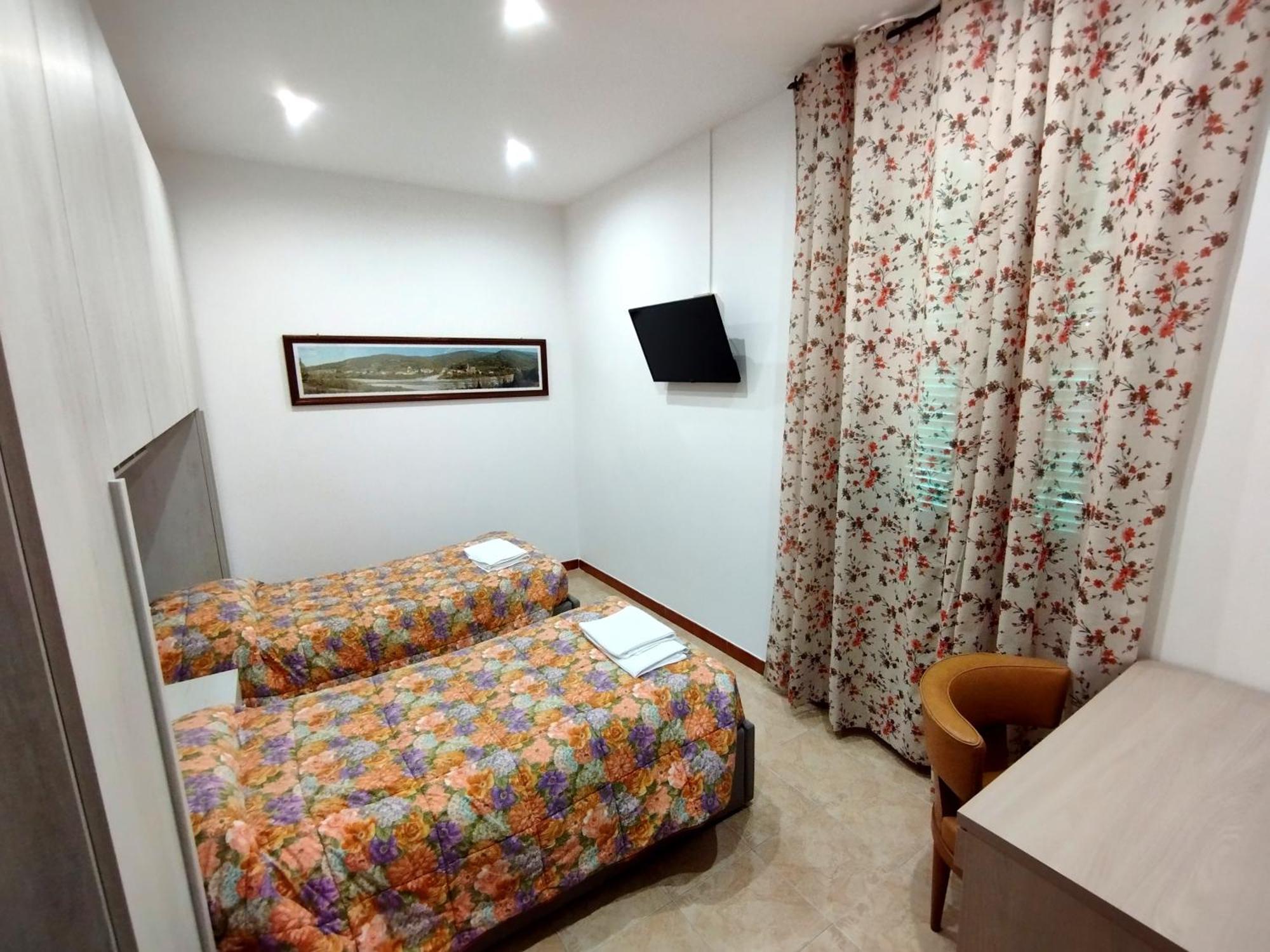 Hotel Da Bruno Rocchetta Ligure Экстерьер фото